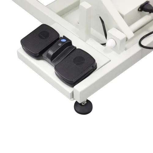 Stół groomerski elektryczny Shernbao z gniazdem zasilającym i portem USB Stol-z-podnosnikiem-elektrycznym-FT-899P (5).jpg