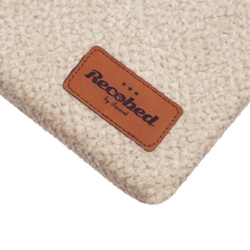 Mata welurowa dla kota na parapet beż recobed-mata-na-parapet-bukla-bez-9684.webp