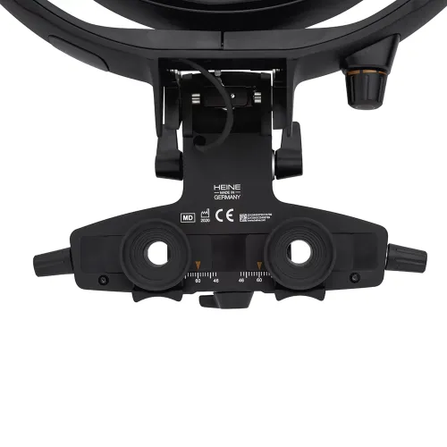 Oftalmoskop pośredni OMEGA 600 Traveller omega600_srodek.webp